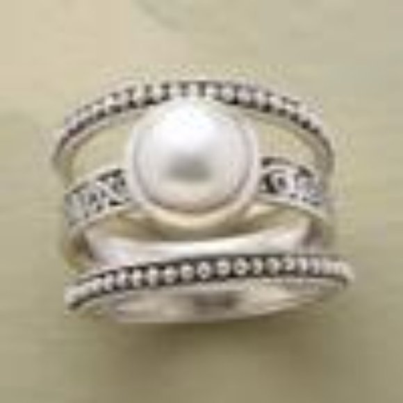 Sundance Boundaries Pearl Ring Trio - Size 9 - Picture 7 of 7